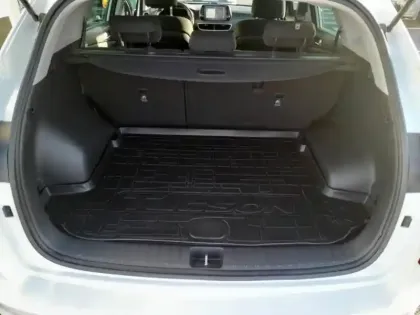 Photo 8 Hyundai Tucson  1.6 CRDI 115ch Creative