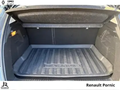 Photo 6 Renault Captur  1.6 E-Tech hybride 145ch Equilibre