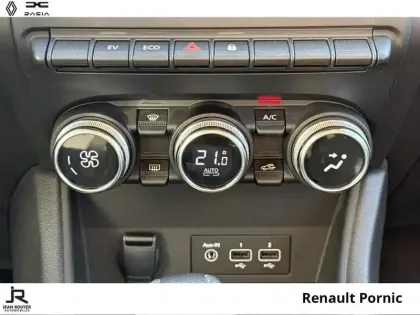 Photo 14 Renault Captur  1.6 E-Tech hybride 145ch Equilibre