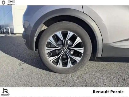Photo 7 Renault Captur  1.6 E-Tech hybride 145ch Equilibre