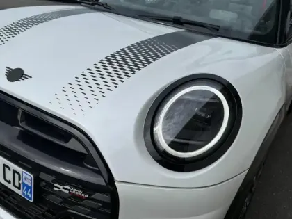 Photo 11 Mini Cooper  Cabrio S 204ch JCW DKG7