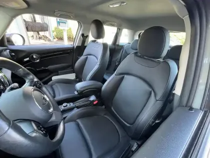 Photo 10 Mini Mini  5 Portes Cooper 136ch Edition Premium BVA7