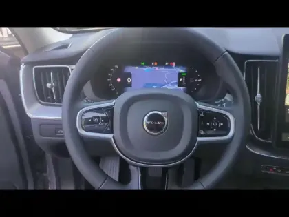 Photo 10 Volvo XC60  T6 Hybride Rechargeable 350ch Start Geartronic 8 AWD