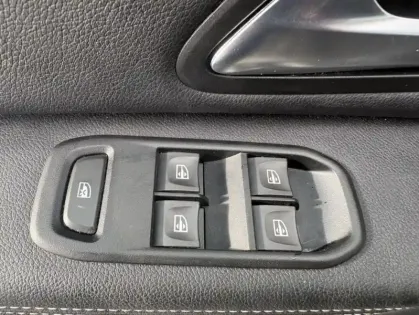 Photo 25 Dacia Duster II Prestige TCe 130 FAP 4x2 2019