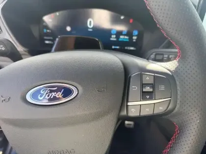 Photo 11 Ford Kuga  2.5 Duratec 180ch Hybrid FlexiFuel ST-Line X Powershift
