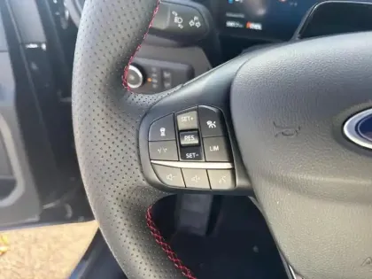 Photo 10 Ford Kuga  2.5 Duratec 180ch Hybrid FlexiFuel ST-Line X Powershift
