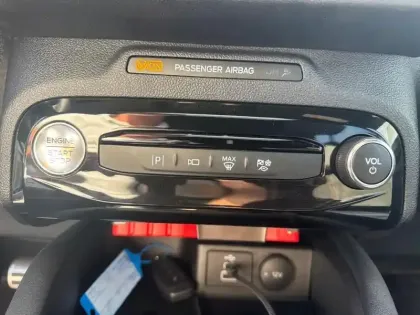 Photo 9 Ford Kuga  2.5 Duratec 180ch Hybrid FlexiFuel ST-Line X Powershift