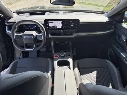 Photo 11 Jeep Compass  1.6 Turbo T4 225ch e-Hybrid Plug-in First Edition BVR7