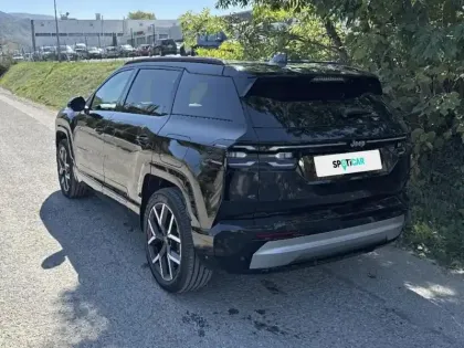Photo 6 Jeep Compass  1.6 Turbo T4 225ch e-Hybrid Plug-in First Edition BVR7