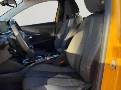 Photo 10 Peugeot 208  1.2 PureTech 100ch S&S Allure