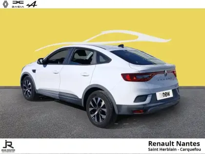 Photo 6 Renault Arkana  1.6 E-Tech 145ch Zen