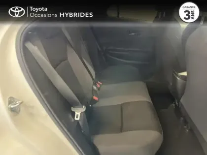 Photo 6 Toyota C-HR  2.0 Hybride 200ch Design MY25