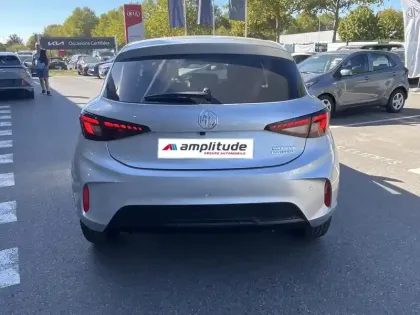 Photo 5 Mg Mg3  1.5 Hybrid+ 195ch Luxury