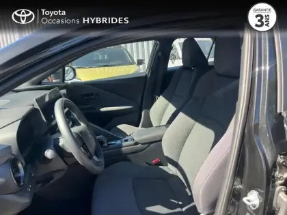 Photo 14 Toyota C-HR  1.8 Hybride 140ch Dynamic MY25