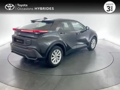 Photo 6 Toyota C-HR  1.8 Hybride 140ch Dynamic MY25
