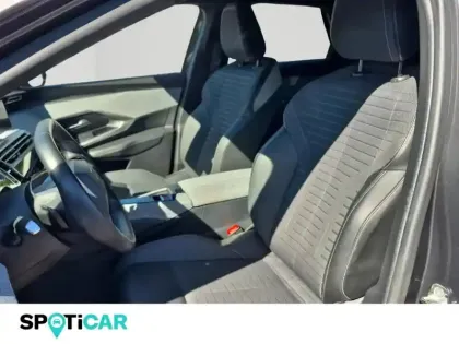 Photo 11 Peugeot 3008  1.2 Hybrid 136ch Allure e-DCS6