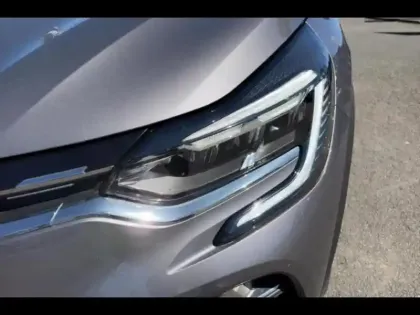 Photo 12 Renault Captur  1.6 E-Tech hybride 145ch Techno