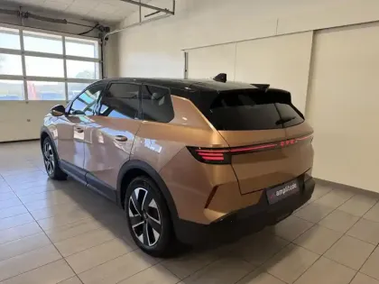 Photo 6 Opel Grandland  1.2 Turbo Hybrid 145ch GS e-DCT6