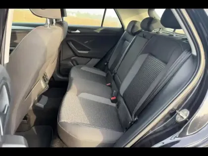 Photo 10 Volkswagen T-roc  1.0 TSI 110ch Active