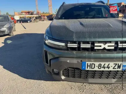 Photo 12 Dacia Duster  1.6 hybrid 140ch Extreme