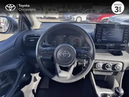Photo 8 Toyota Yaris  70 VVT-i Dynamic 5p MY22
