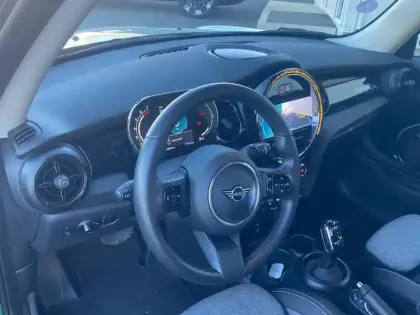 Photo 5 Mini Mini  Cooper 136ch  Edition Camden BVA7