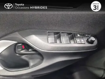 Photo 13 Toyota Yaris  Cross 116h Dynamic MY25