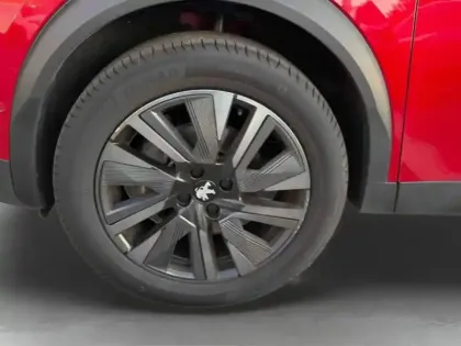 Photo 9 Peugeot 2008  1.2 PureTech 155ch S&S GT Pack EAT8