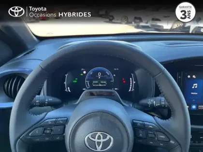 Photo 12 Toyota Aygo X  116h Graphic