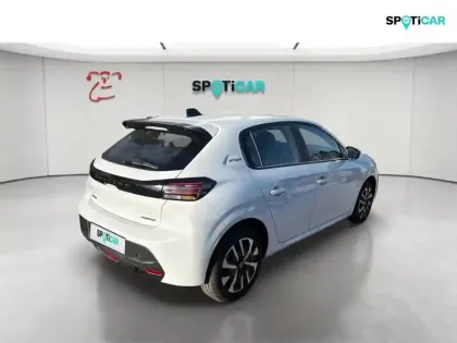 Photo 6 Peugeot 208  1.2 Hybrid 110ch Style e-DCS6