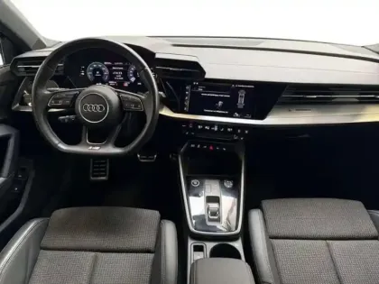 Photo 7 Audi A3 40 TFSIe 204 S tronic 6 S line