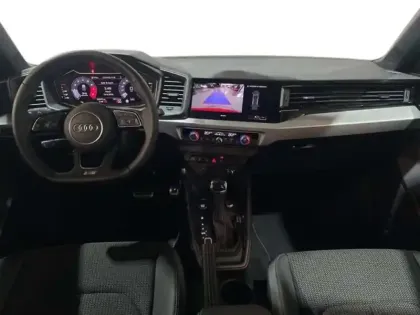 Photo 7 Audi A1 35 TFSI 150 ch S tronic 7 S line