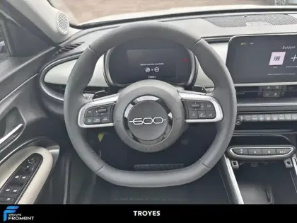 Photo 8 Fiat 600 T-Gen 3 1.2 Hybrid 110ch eDCT6 La Prima