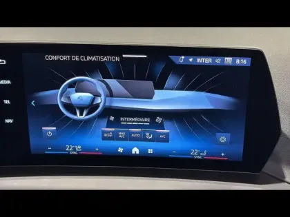 Photo 12 BMW Serie 1 Série 1 116A 122ch M Sport Design DKG7