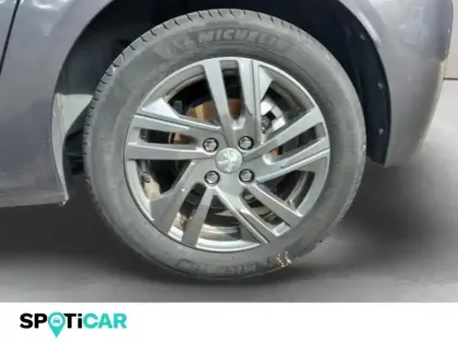 Photo 10 Peugeot 208  1.2 PureTech 100ch S&S Style EAT8