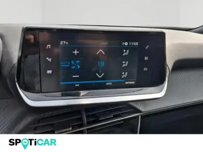 Photo 14 Peugeot 2008  1.2 PureTech 130ch S&S Style EAT8