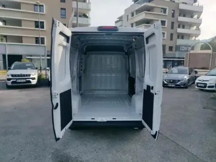 Photo 5 Fiat Ducato  Fg L2H2 3.3 140ch Easy Pro
