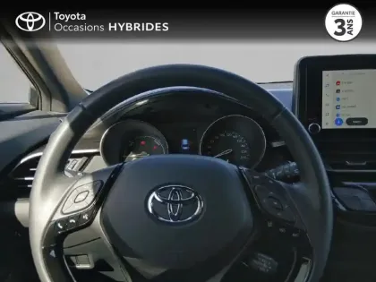 Photo 12 Toyota C-HR  1.8 Hybride 122ch Design Ultimate E-CVT