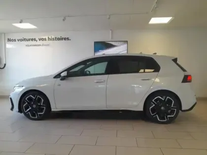 Photo 6 Volkswagen Golf  1.5 eTSI EVO2 116ch R-Line Edition DSG7