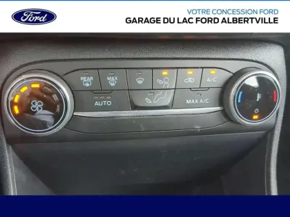 Photo 12 Ford Fiesta  1.0 EcoBoost Hybrid 125ch Titanium Business 5p