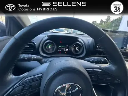 Photo 12 Toyota Yaris  116h Design 5p MY22
