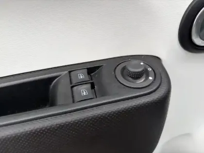 Photo 14 Renault Twingo  E-Tech Electric Equilibre R80 Achat Intégral
