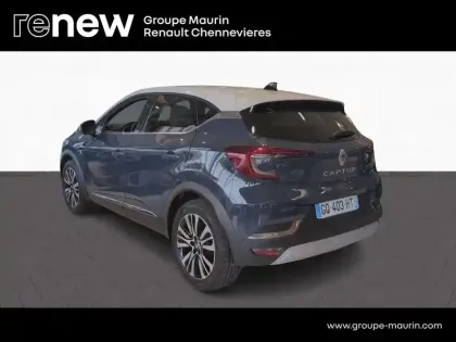 Photo 6 Renault Captur  1.6 E-Tech hybride 145ch Iconic