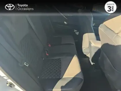 Photo 6 Toyota C-HR  184h Distinctive 2WD E-CVT MY22