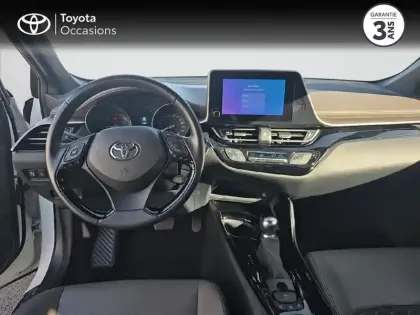 Photo 7 Toyota C-HR  184h Distinctive 2WD E-CVT MY22