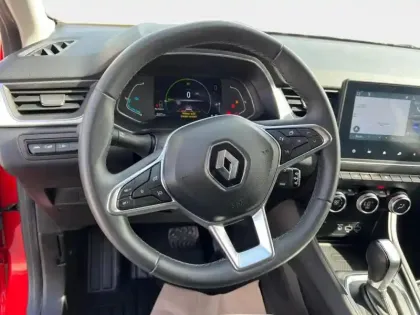 Photo 29 Renault Captur  1.6 E-Tech hybride 145ch Intens -21