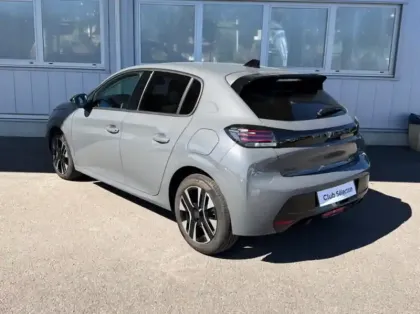 Photo 12 Peugeot 208 Nouvelle Hybrid 110 ch e-DCS6 Allure