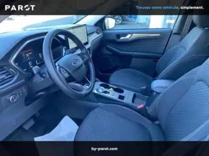 Photo 8 Ford Kuga Nouveau 2.5 Duratec 180 ch FlexiFuel FHEV E85 Powershift Titanium