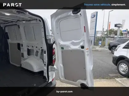 Photo 40 Ford Custom Nouveau FGN 280 L1H1 2.0 ECOBLUE 136 CH BVA8 TREND