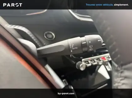 Photo 54 Peugeot 208 Nouvelle Hybrid 110 ch e-DCS6 Allure